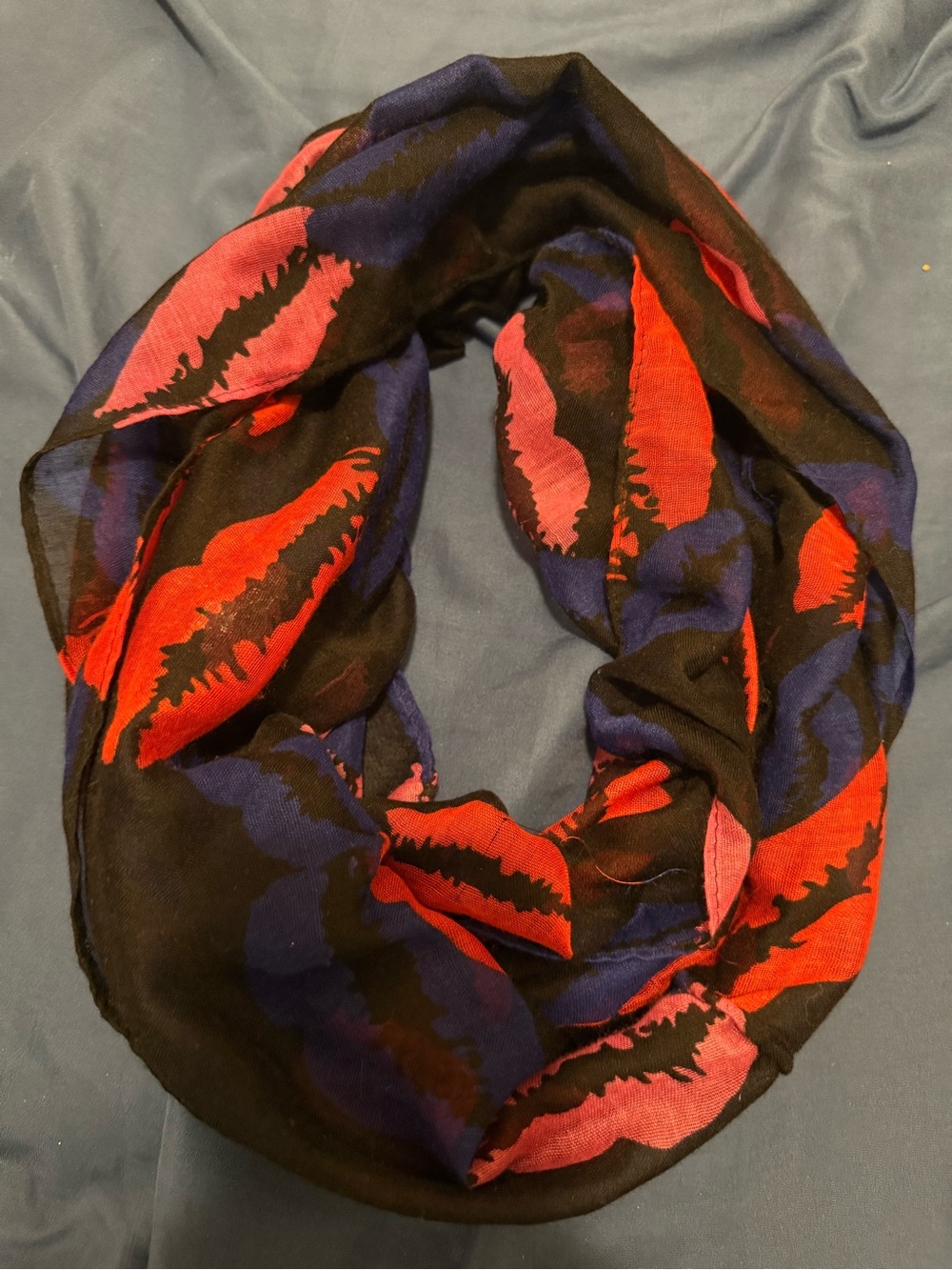 Red & Blue Lip Print Infinity Scarf - Women Accessories